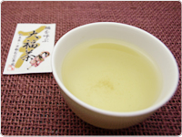 一月　大福茶（おおぶくちゃ）(オーナー様の茶畑で収穫）