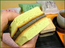 豆乳でつくった、和風かすていら「お菓子どうふ」
