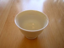 白磁の玉露茶碗